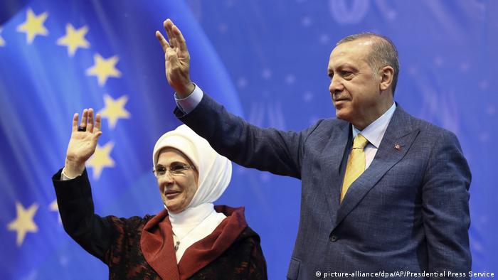 Besuch türkischer Präsident Tayyip Erdogan in Bosnien und Herzegowina (picture-alliance/dpa/AP/Presdential Press Service)