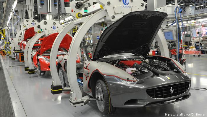 Lüks otomobiller üreten Ferrari solunum cihazı üretimine katkı sağlamayı planlıyor