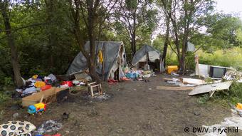 Розтрощений табір ромів поблизу Львова