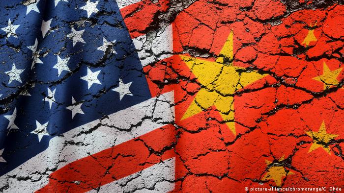 Symbolbild Handelskrieg USA und China (picture-alliance/chromorange/C. Ohde)