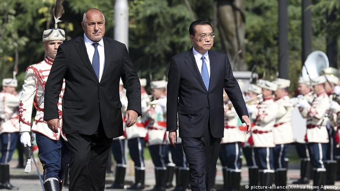 Li Keqiang und Bojko Borissov in Sofia Bulgarien (picture-alliance/Xinhua News Agency)