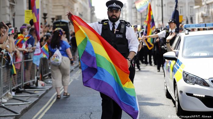 Großbritannien London Gay Pride Parade (Getty Images/AFP/T. Akmen)