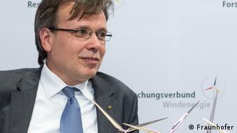 Dr Jan Tessmer is coordinator on wind energy research at the German Aerospace Center (DLR) (Fraunhofer)