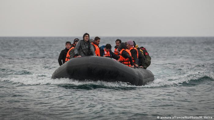 Mittelmeer Lesbos Bootsflüchtlinge (picture-alliance/NurPhoto/M. Heine)