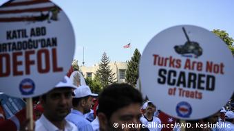 Διαδηλώσεις στν Τουρκία εναντίον των αμερικανικών κυρώσεων
