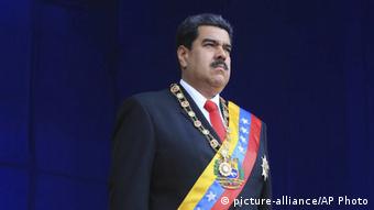 Venezuela | Explosion während Rede Maduros (picture-alliance/AP Photo)
