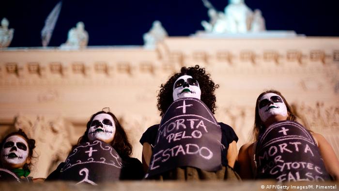 Protesto pela legalização do aborto no Rio de Janeiro