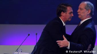 Ciro com Bolsonaro durante debate na TV em 2018