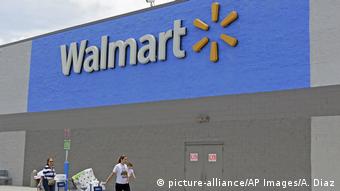 USA Walmart Supermarkt (picture-alliance/AP Images/A. Diaz)
