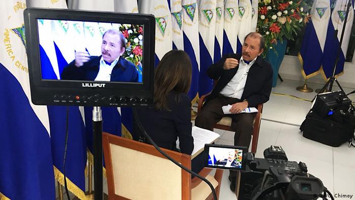 DW Interview mit dem Präsidenten Nicaraguas Manuel Ortega (DW/C. Chimoy)