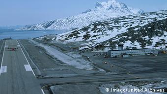 Grönland Flughafen Nuuk (Imago/United Archives)