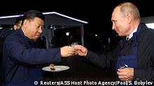  Russland | Vladimir Putin und Xi Jinping auf dem Eastern Economic Forum in Vladivostok