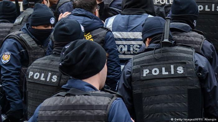 Полицейские в Турции