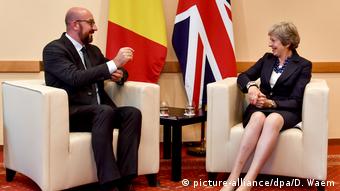 Österreich - Theresa May und Charles Michel (picture-alliance/dpa/D. Waem)