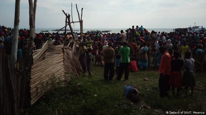 Resultado de imagen para 126 muertos en un naufragio en el lago Victoria en Tanzania