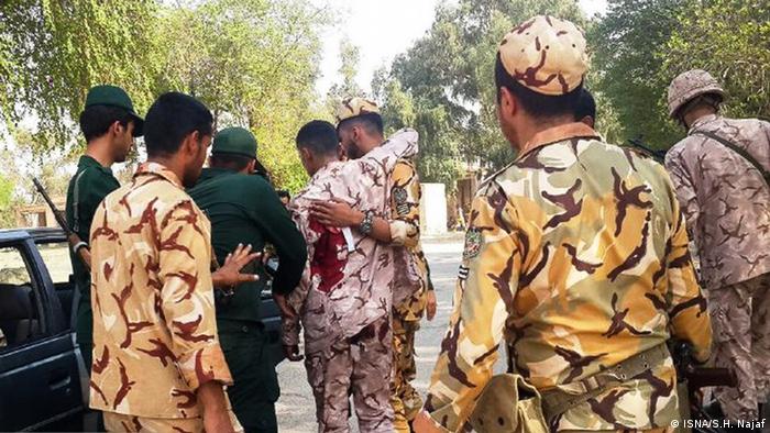 Iran Ahvaz Anschlag auf Militär-Parade (ISNA/S.H. Najaf)