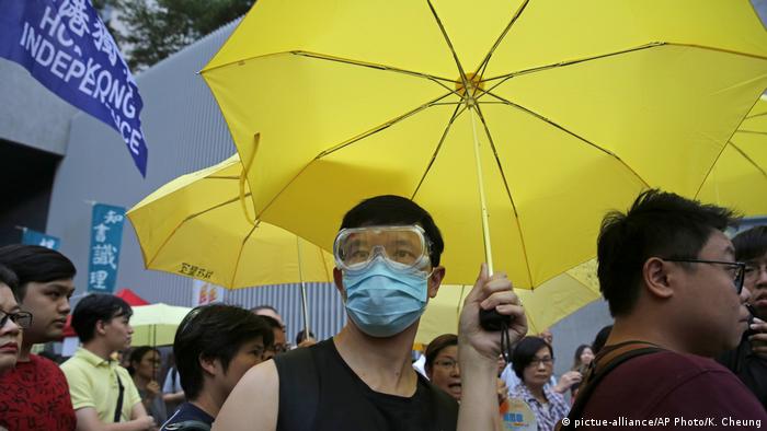 4. Jahrestag der Umbrella Movement Hong Kong 2018 (pictue-alliance/AP Photo/K. Cheung)