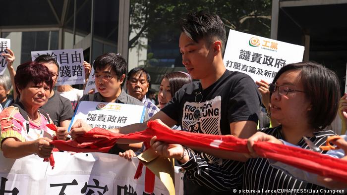 Hongkong verweigert Journalist Victor Mallet Visum nach Gesprächsrunde über Unabhängigkeit | Kritik (picture-alliance/ZUMAPRESS/Liau Chung-ren)