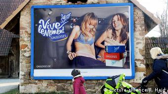 Στη Γερμανία εξακολουθούν να υπάρχουν διαφημιστικές αφίσες για τσιγάρα