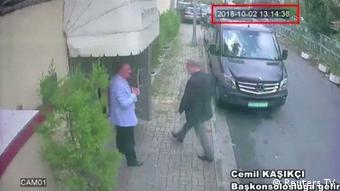 Istanbul Saudischer Journalist Khashoggi betritt Konsulat von Saudi-Arabien (Reuters TV)
