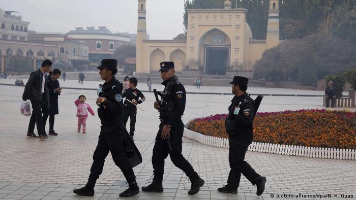Vigilancia total también en Xinjiang. 