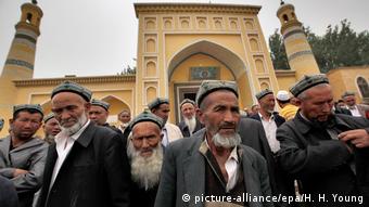 China Uiguren in Xinjiang (picture-alliance/epa/H. H. Young)