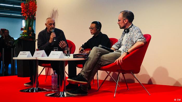 Deutschland Liu Cixin auf der Frankfurter Buchmesse 2018 (DW)