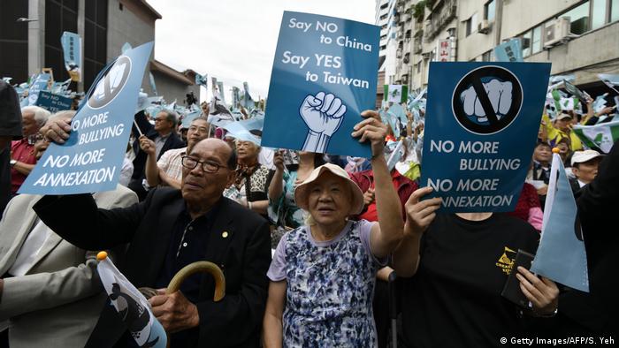 Taiwan Demonstration in Taiwan fÃ¼r UnabhÃ¤ngigkeit (Getty Images/AFP/S. Yeh)