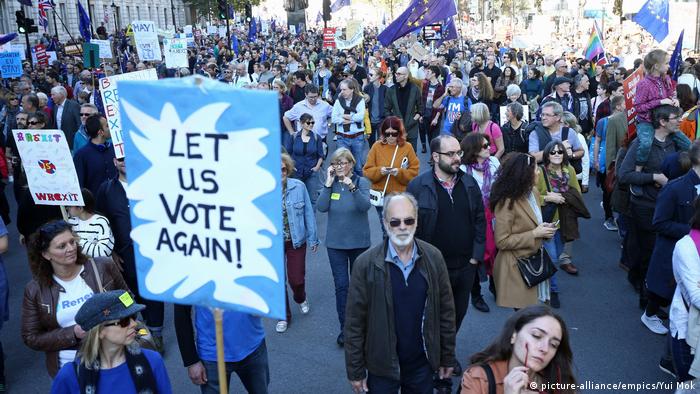 UK Briten protestieren in London für zweites Brexit-Referendum (picture-alliance/empics/Yui Mok)
