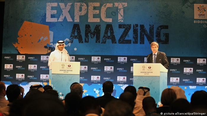 FIFA-Inspektionsreise in Katar (picture-alliance/dpa/Stringer)