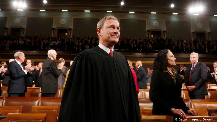 USA Supreme Court - Oberster US-Richter John Roberts kritisiert Trump (Getty Images/L. Downing)