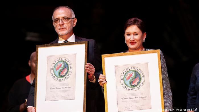 Verleihung Alternativer Nobelpreis Preisträger Ivan Velasquez und Thelma Aldana (Reuters/M. Petersson Ellafi)
