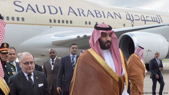 Argentinien Mohammed bin Salman, Kronprinz Saudi-Arabien | Ankunft in Buenos Aires (Reuters/Argentine G20)