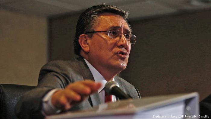 Präsident der Nationalen Menschenrechtskommission Mexiko Luis Raul Gonzalez Perez (picture-alliance/AP Photo/M. Castillo)