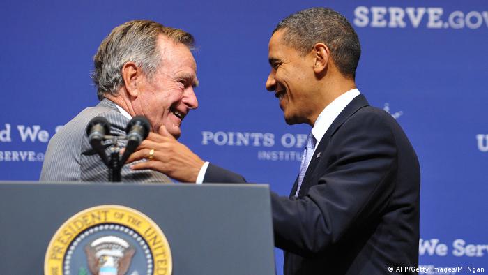 Bush y Obama (AFP/Getty Images/M. Ngan)