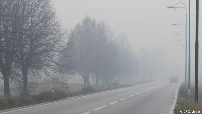 Bosnien und Herzegowina Smog in Sarajevo (DW/Z. Ljubas)