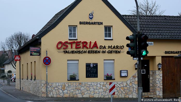 Собственикът на този ресторант в Кьолн също е бил арестуван. Заподозрян е в търговия с хероин и членство в мафиотска структура.