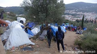 Πολύ άσχημες συνθήκες διαβίωσης για χιλιάδες πρόσφυγες και μετανάστες στα ελληνικά νησιά