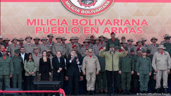 Venezuela Präsident Nicolas Maduro nimmt an einer Militärparade der Bolivarischen Nationalmiliz in Caracas teil (Reuters/Miraflores Palace)