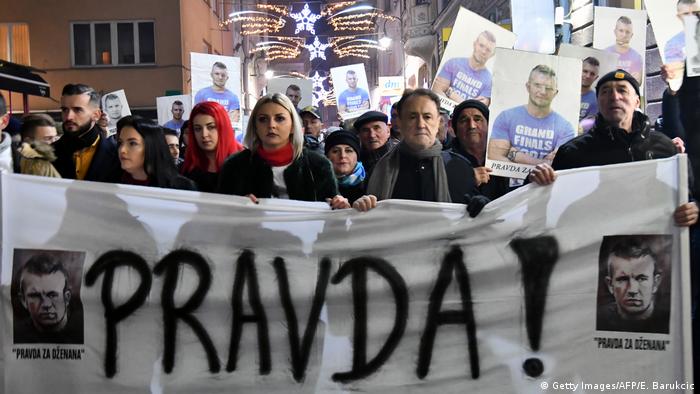 Bosnien und Herzegowina Proteste in Banjaluka (Getty Images/AFP/E. Barukcic)