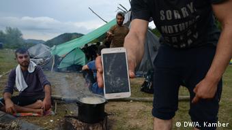 Bildergalerie Migranten in Bosnien und Herzegowina (DW/A. Kamber)