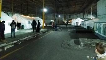 Schreckliche Lebensbedingungen in Flüchtlings- und Migrantenlagern in Bosnien und Herzegowina (Help Now)
