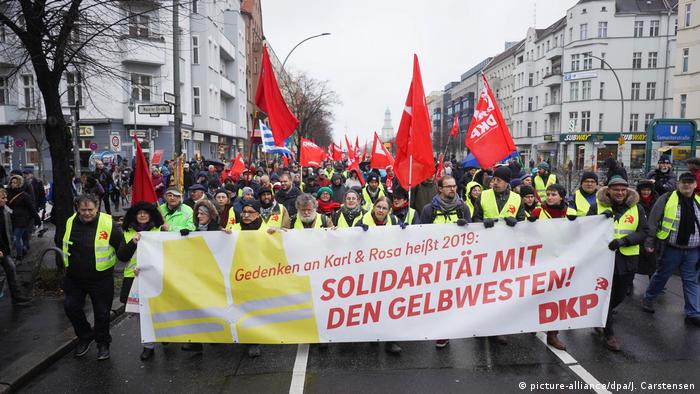 در صدمین سالمرگ رهبران سوسیالیست‌ها بسیاری از چپ‌ها با جنبش اعتراضی جلیقه زردها در فرانسه ابراز همبستگی می‌کنند