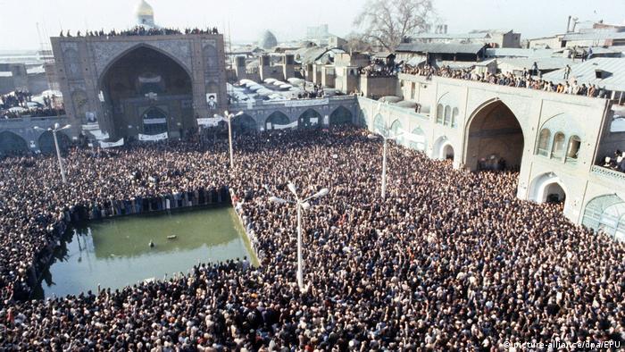Iran - Massenkundgebung in Teheran (picture-alliance/dpa/EPU)