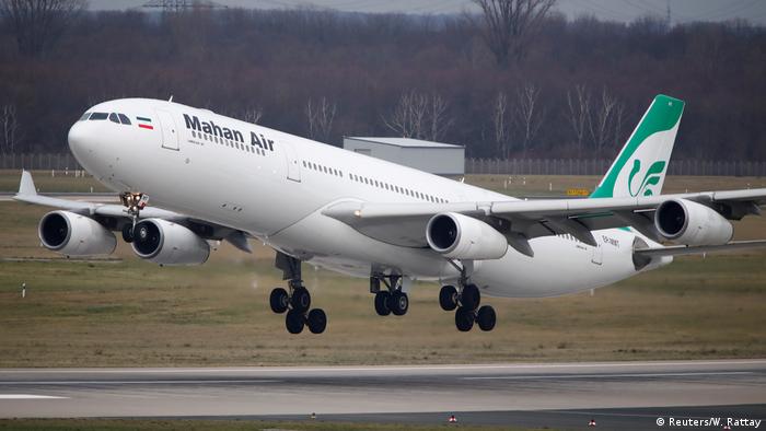 Deutschland | Airbus A340-300 der iranischen Fluglinie Mahan Flughafen Düsseldorf (Reuters/W. Rattay)