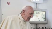Abu Dhabi | Papst auf Rückreise