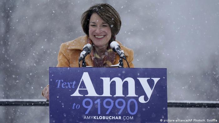 US Senator Amy Klobuchar announcing her bid for president in Minnesota (picture-alliance/AP Photo/A. Souffle)