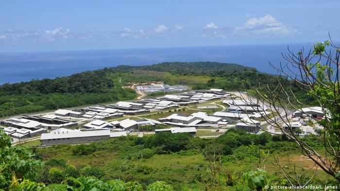 Australia to reopen Christmas Island refugee detention camp | News | DW | 13.02.2019