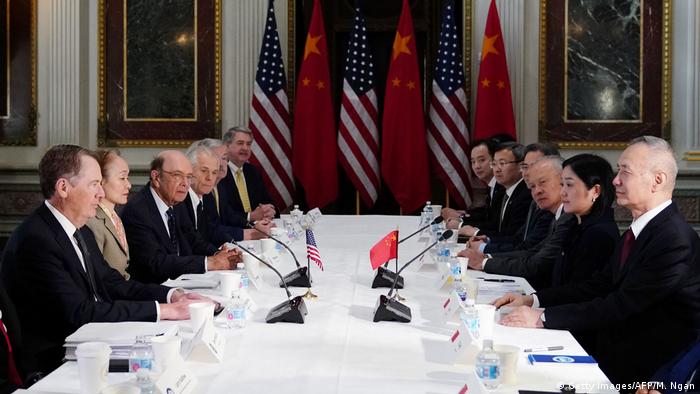 USA HandelsgesprÃ¤che mit China in Washington | Lighthizer & Mnuchin & Ross & Liu He (Getty Images/AFP/M. Ngan)