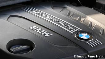 Η BMW έχει μείνει πίσω στην ηλεκτροκίνηση